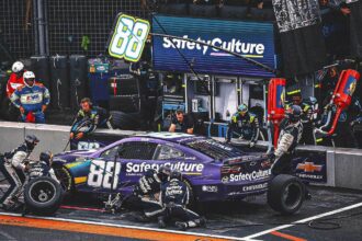 Details of the tire changer details the pit stop accident that caused a rib to break and lung collapse