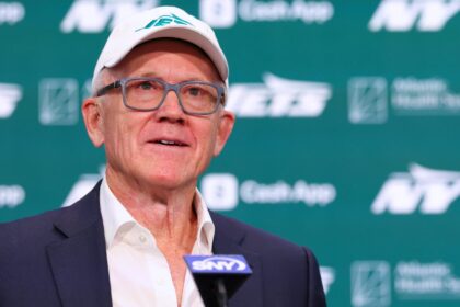 Jets owner Woody Johnson's Crystal Palace stakes get green light