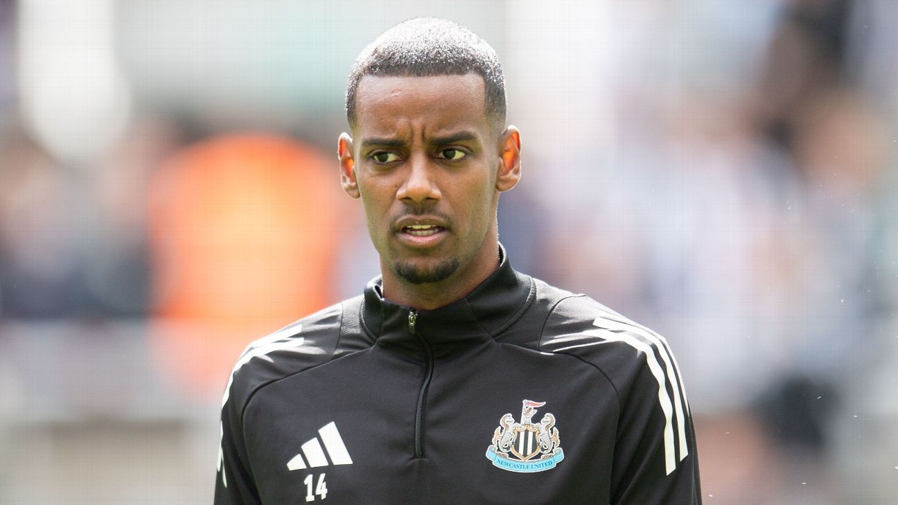 Isaac returns to training at Newcastle while talking about Liverpool