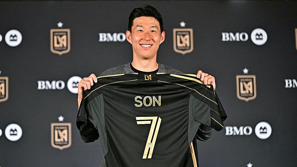 Son's sign trading, calling MLS "Dreams come true"