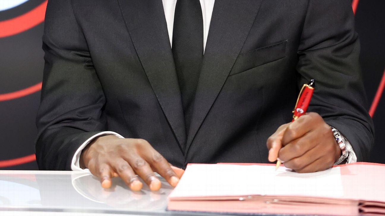 What do you get to know about a soccer contract? Salary, add-ons, transfer fees, approval clauses, etc.