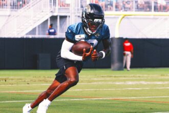 2025 NFL Odds: Travis Hunter named Start WR, Second-StringCB