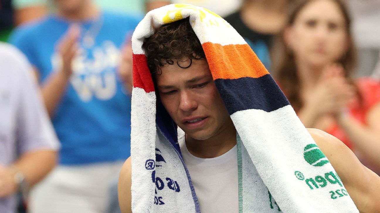 Ben Shelton retires from wounds from an open match. Francis Teafoe knocked out