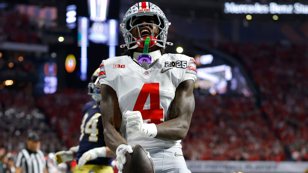 CBS Sports Preseason All-American Team, Player of the Year. Shedale Sanders of the Browns hurts