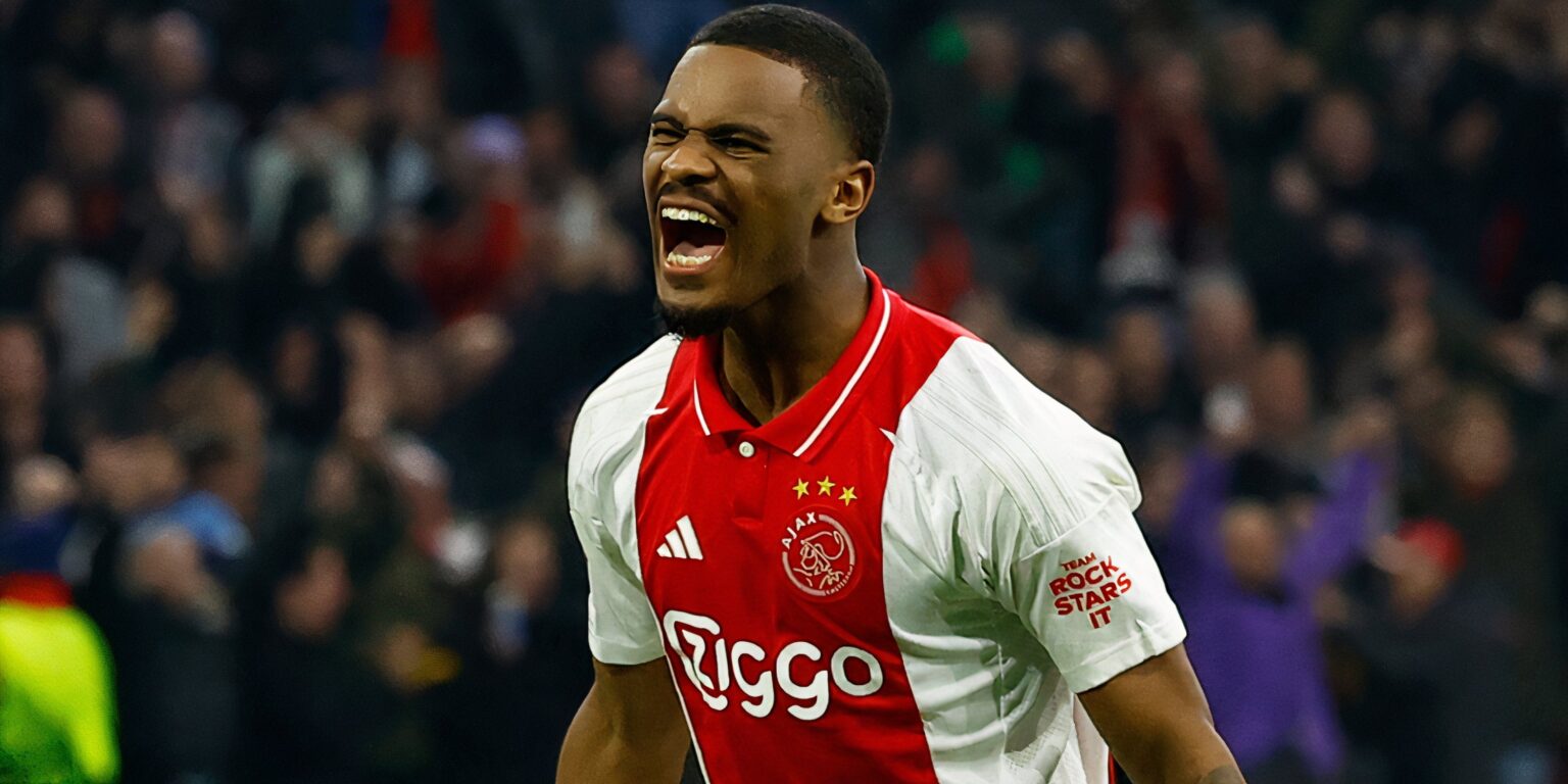 Chelsea seeking to make an "early trade" for a potential £44 million striker after pigeon