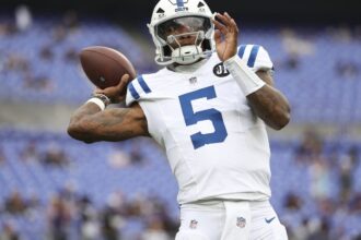 QB Anthony Richardson leaves Colts preseason game after taking a hard shot