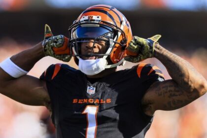 Get ready for your fantasy football draft. ACC expert choice and prediction. Tour Championships roll roll