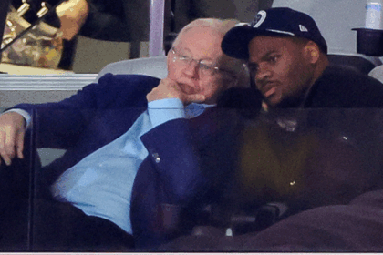 Mika Parsons Timeline: Here's how the contract talks with Jerry Jones broke, just as cowboy stars demand a deal