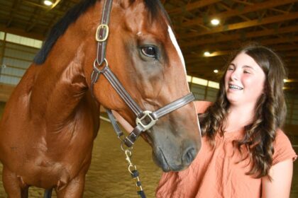 Local teen retrains former racehorse for national tournament | News