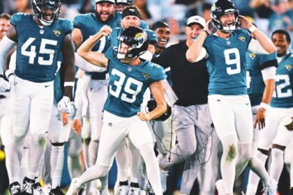 Jaguars 'Cam Little Makes Unofficial NFL Record 70 Yard Field Goals vs. Steelers