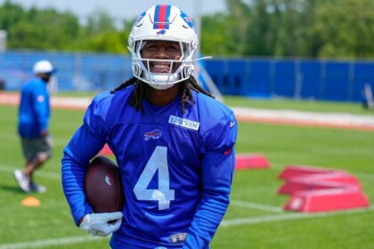 James Cook returns to Bills practice amid contract dispute