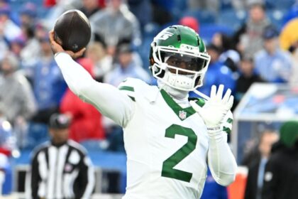 Jet Backup QB Tyrod Taylor has undergone knee surgery.