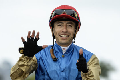 Heredia's front-running yellow ribbon score gives Juan Hernandez 6th victory on the day at Del Mar
