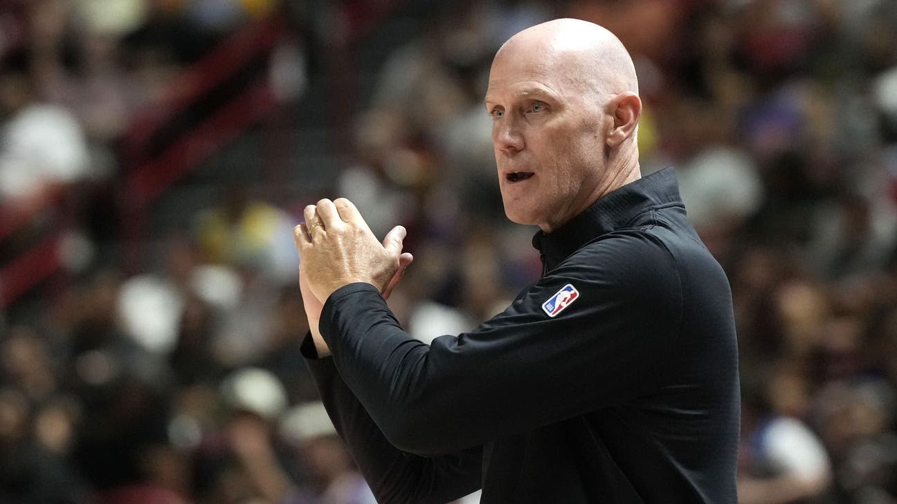 Knix becomes associate head coach to sign a contract with Chris Gent