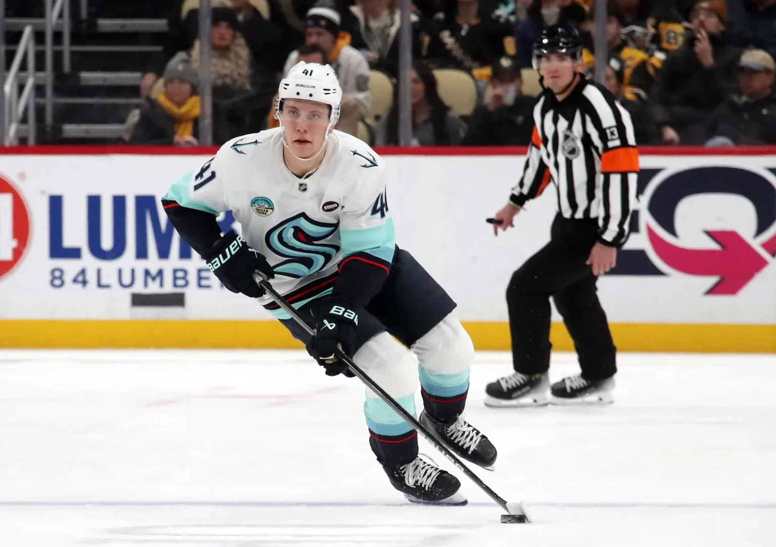 Kraken agrees to a two-year deal with Ryker Evans