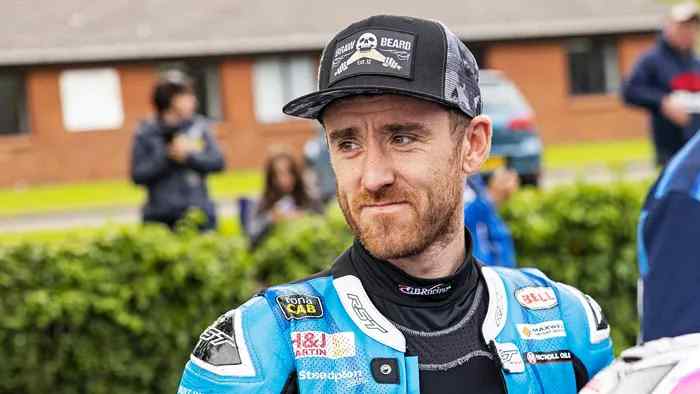 The winner of Man TT offers future updates for road racing: "I'm not retired, but..."