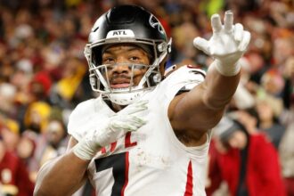 Fantasy Football - Ranking of 192 players Mike Clay, the roster