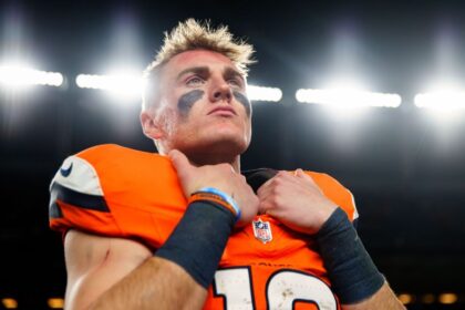 Book: How Bonix Ake Shawn Payton's QB Test