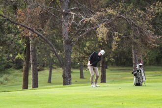 Bemidji State escapes with a home invitation behind Logan Schoepp's record-breaking round