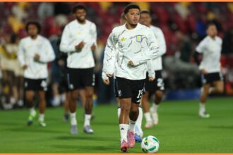 Jadon Sancho warming up for Aston Villa