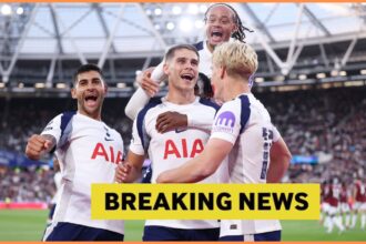 Micky van de Ven celebrates with his Tottenham teammates