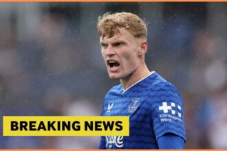 Everton offers forward stances to the stars Man United and Chelsea want.