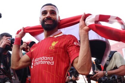 Did Mohamed Sara deserve an award before Osmane Dembele?