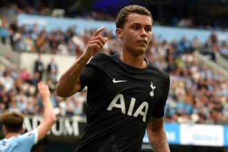 Frank must x 4/10 Spurs guy who lost 100% of his duel