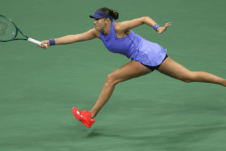 No. 8 Seeda Manda Anishimoba defeats 23-seeded Naomi big in a tough three-setter to reach the open final