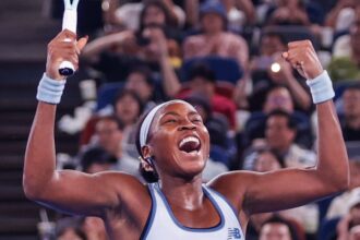 Coco Gauff defeats Jessica Pegula to win Wuhan Open