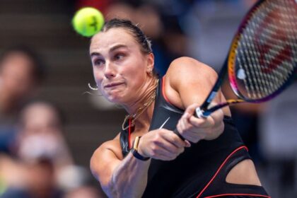 Aryna Sabalenka extends her winning streak in Wuhan to 20 matches