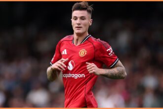 Benjamin Sesko in action for Man United