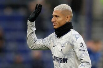 Everton's flop must be solved if Richarlison arrives