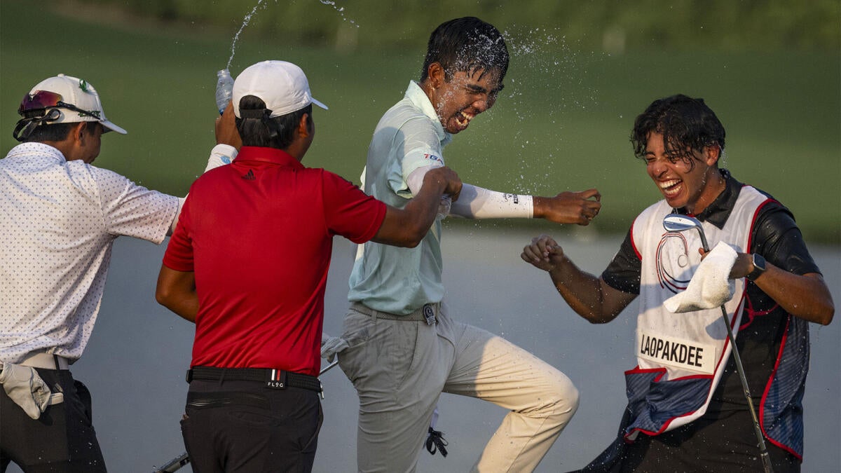 FIFA Lao Pakdee recovers from six strokes deficit to qualify for Masters and British Open Championship at Asia Pacific Amateur
