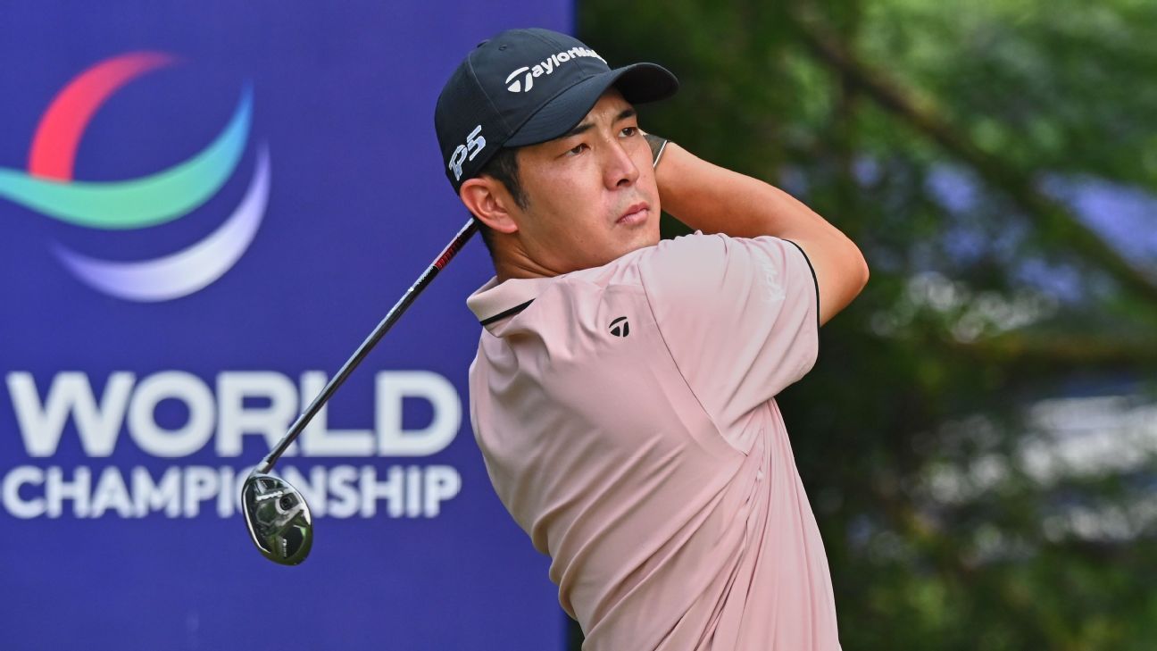 Keita Nakajima leads by 2 points after the third match in India