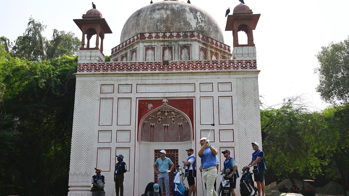 Tommy Fleetwood and Shane Lawrie to compete at 2025 DP World India Championship