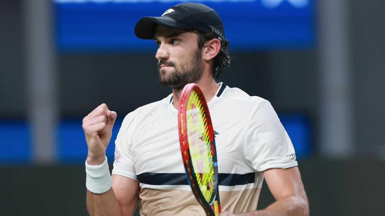 Valentin Bashot Stan Novak Djokovic at the Shanghai Masters