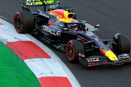 Verstappen leads in Mexico FP2 as McLaren slumps