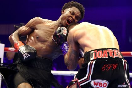 Abdullah Mason beats Sam Noakes to win WBO lightweight title