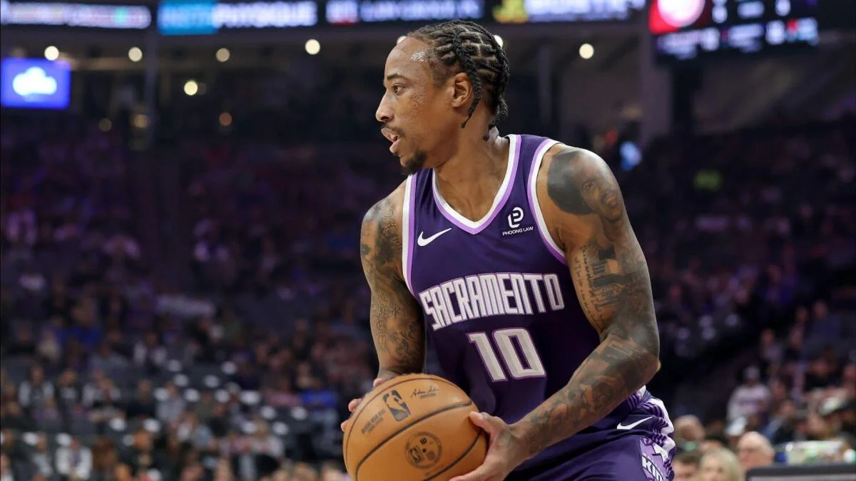 NBA trade rumors: Clippers interested in DeMar DeRozan. Anthony Davis latest information