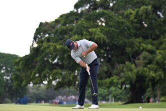 Director Adam Scott fired; 'beauty' is needed to end title slump