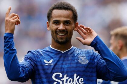 Everton's future England superstar could soon steal number 10 from Ndiaye