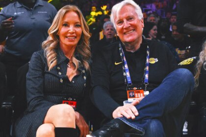 Lakers, Dodgers and Sparks complete record sale to owner Mark Walter