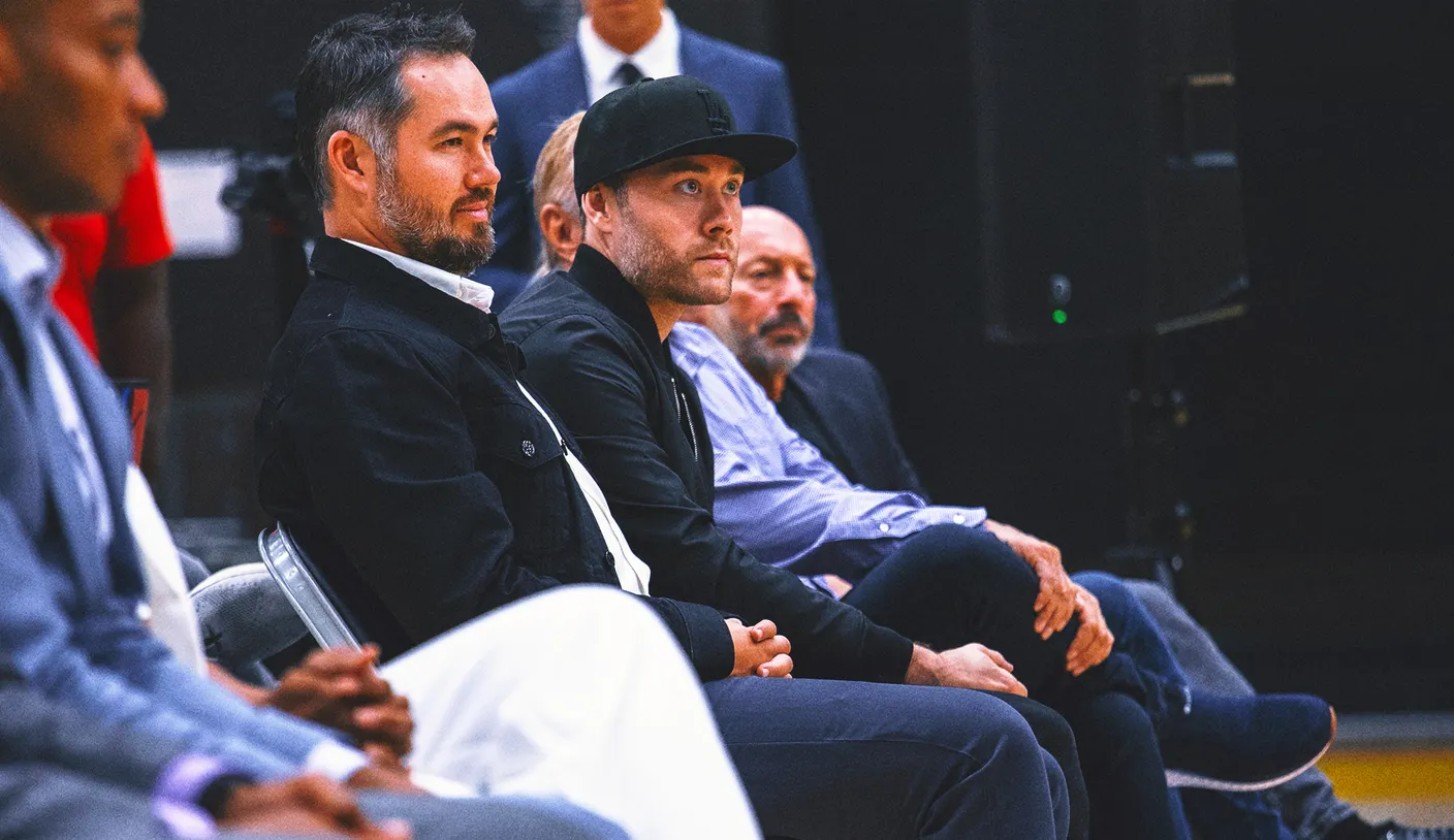 Lakers fire Joey Buss and Jesse Buss from front office due to ownership change