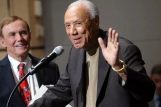 Lenny Wilkens, Hall of Famer and godfather of Seattle basketball, dies at age 88