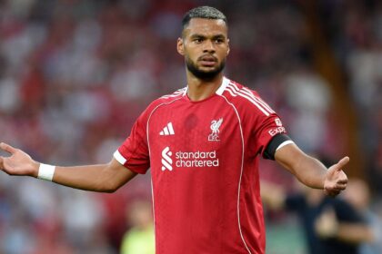 Liverpool and Arsenal scout new right-back with Gakpo in their pockets