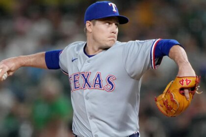 MLB Rumors: Cubs strengthen relief corps with Phil Mayton. Diamondbacks bring back catcher on one-year contract