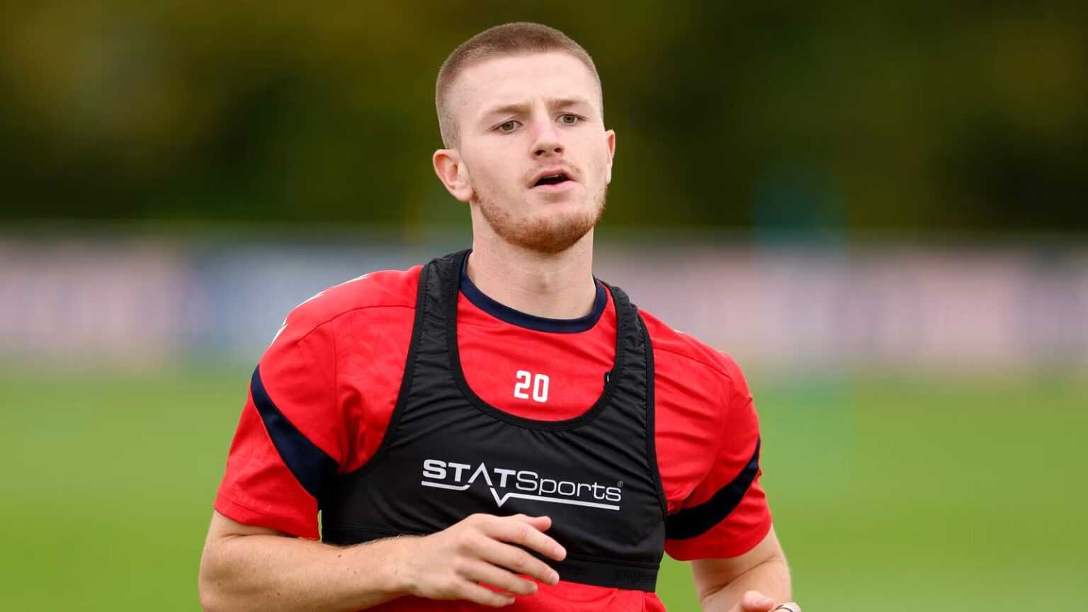 Manchester United keen to sign 'perfect player' in Amorim for £53m