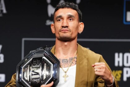 Max Holloway accepts Charles Oliveira's BMF call-up, says lightweight showdown in March is 'very possible'