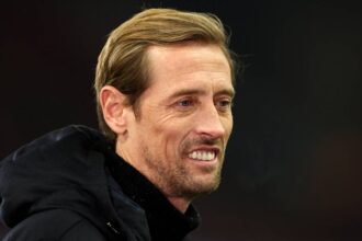Peter Crouch criticizes 'lazy' Tottenham players after draw with Manchester United